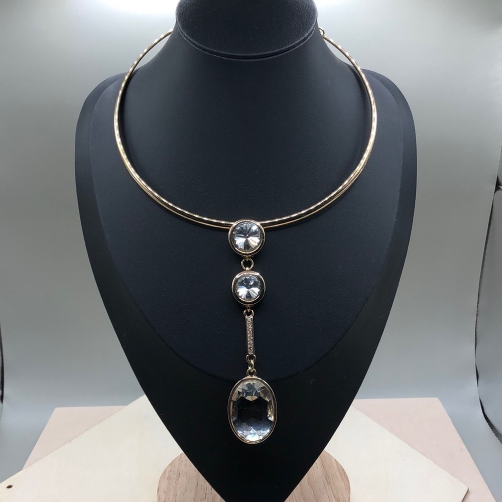 Erica Lyons Statement Style Crystal Round Collar Pendant Necklace.